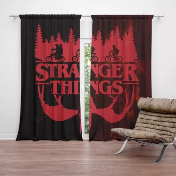 Závěsy Stranger Things Red: 2 ks - 140x250 cm - Sablio